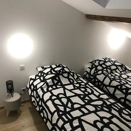 Superbe En Duplex - 4/6 Pers - 1er Etage - Sur L'eau *